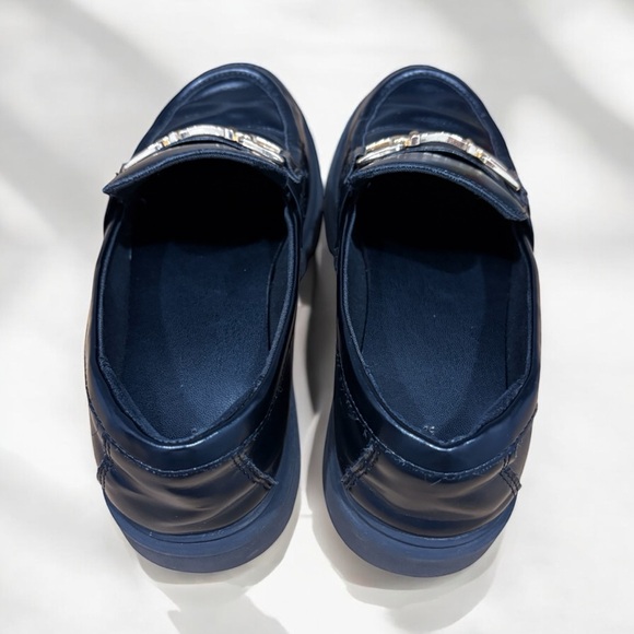 Zara Black Loafers with Gold Accent - Picture 6 of 6